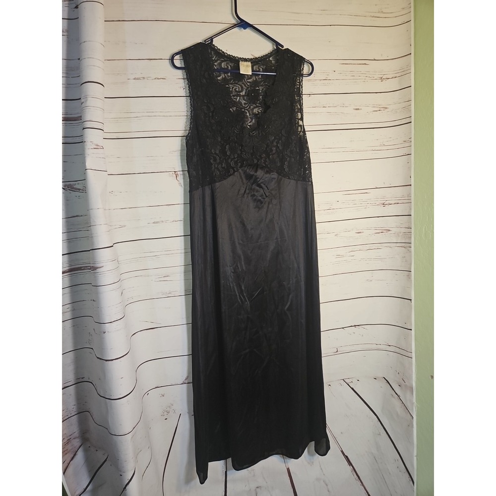 Intimate Style Black Lace‎ Trim Full Length Nightgown L